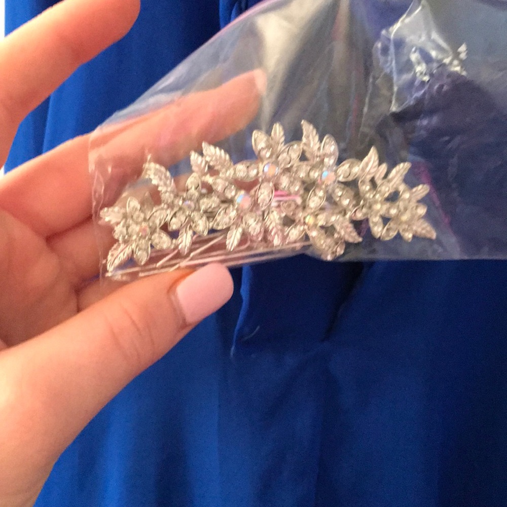 Prom dress - Picture 4 of 6